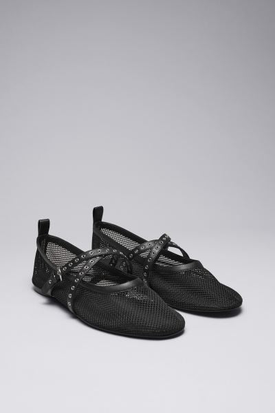 Mesh ballerinas