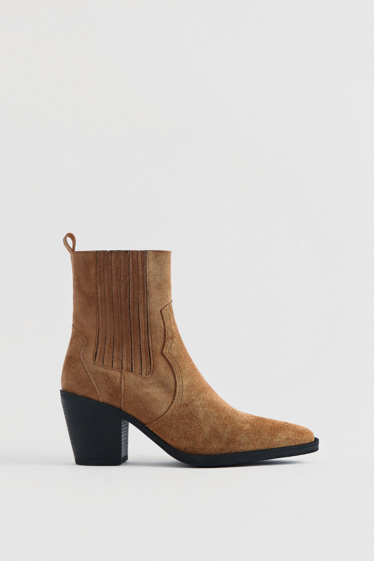 CAMEL SUEDE WOMEN'S BOOTS WITH BLUT TOE ANKLE DETAILS