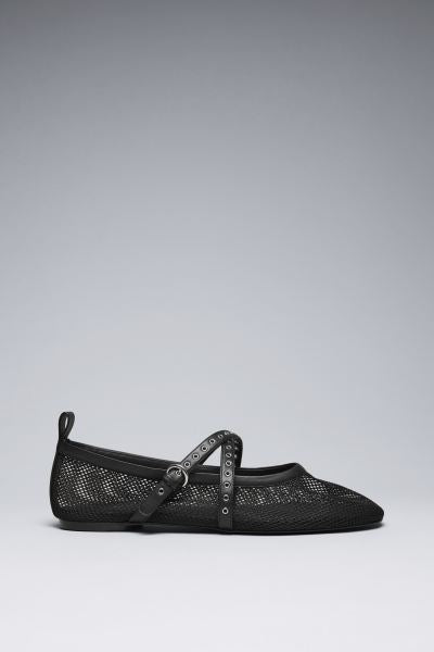 Mesh ballerinas